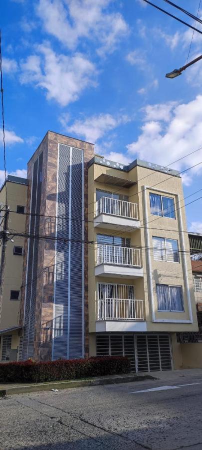 Buena Vista Suites Armênia Exterior foto